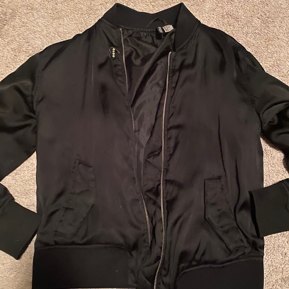 h&m black bomber jacket - Picture 1 of 2